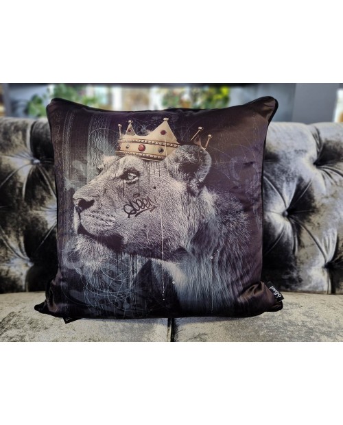 Dekoratyvinė pagalvė "Lion Queen 2"